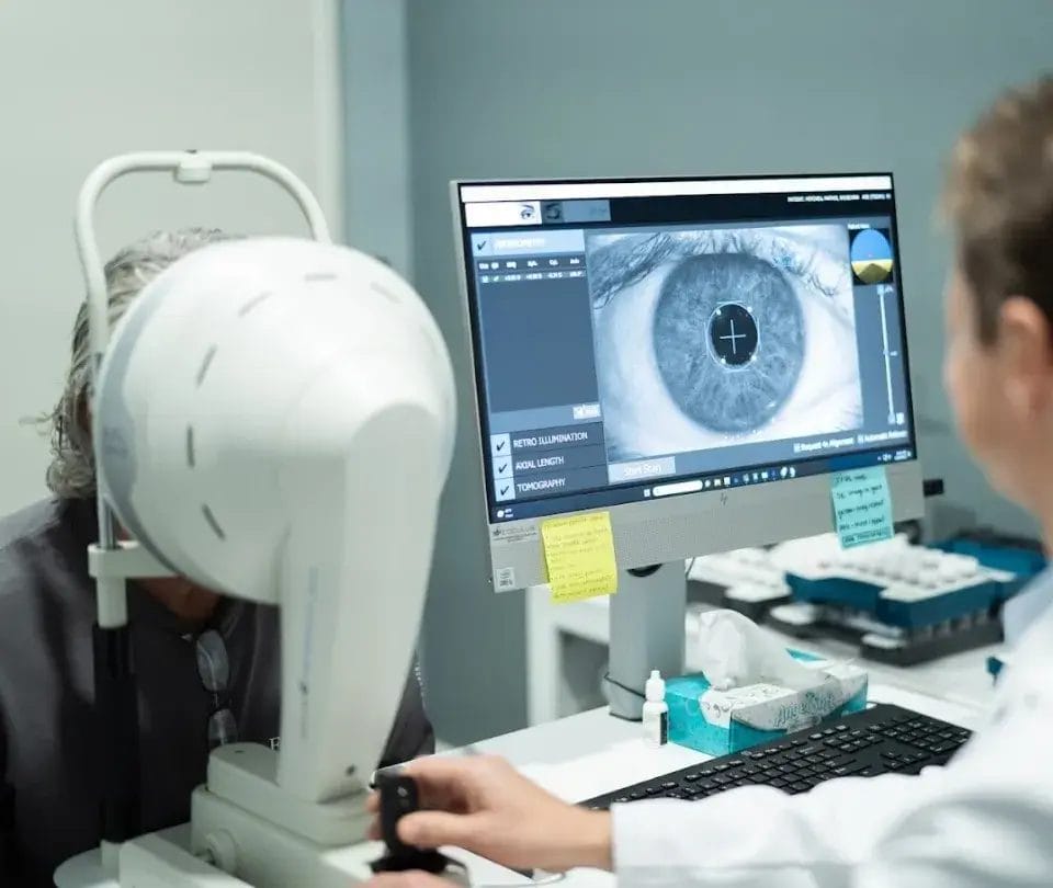 When to Seek Immediate Eye Care