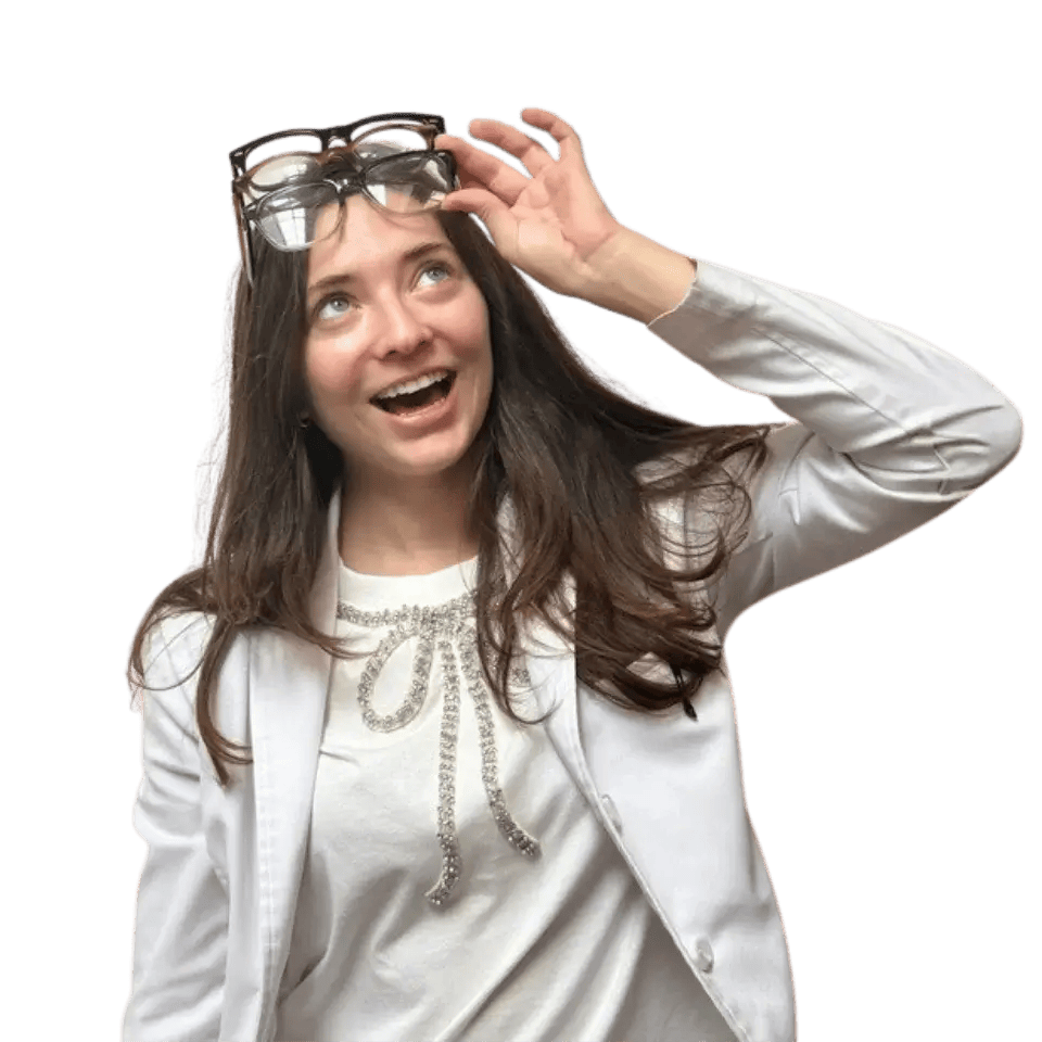 Common Symptoms of Hyperopia